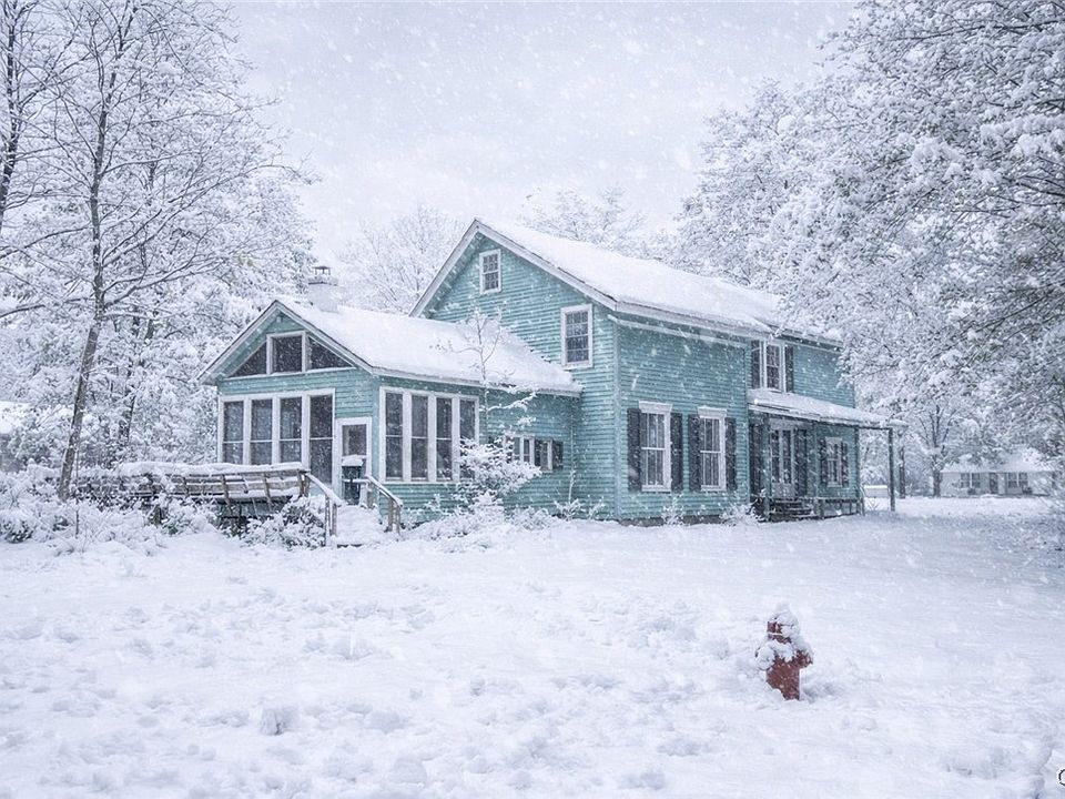 Original wood floors and character! C. 1860 in New York. $89,900.